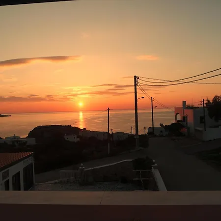Sea View Deluxe Апартаменты Карпатос