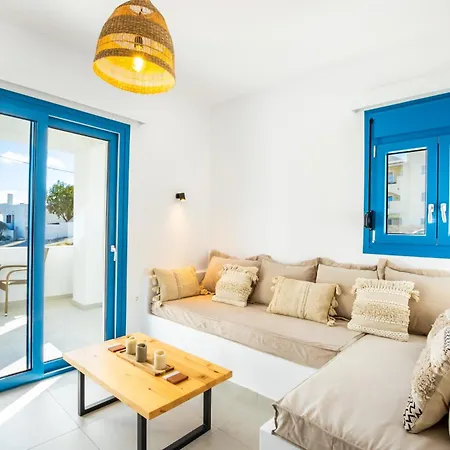 Sea View Deluxe Apartment *