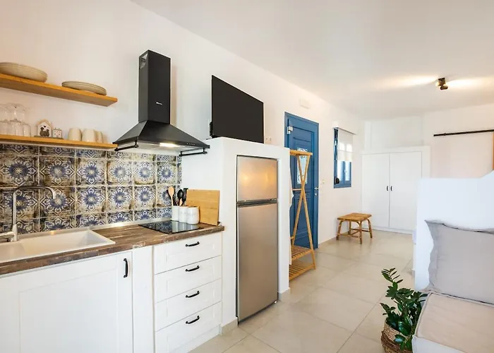 Sea View Deluxe Апартаменты Карпатос