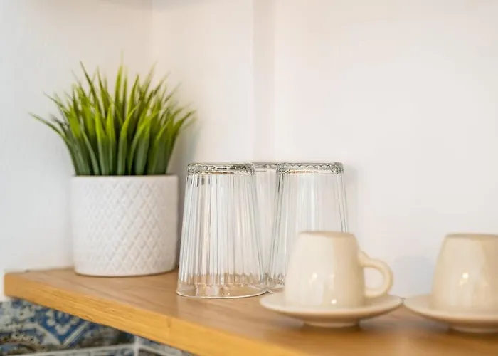 Sea View Deluxe Апартаменты *